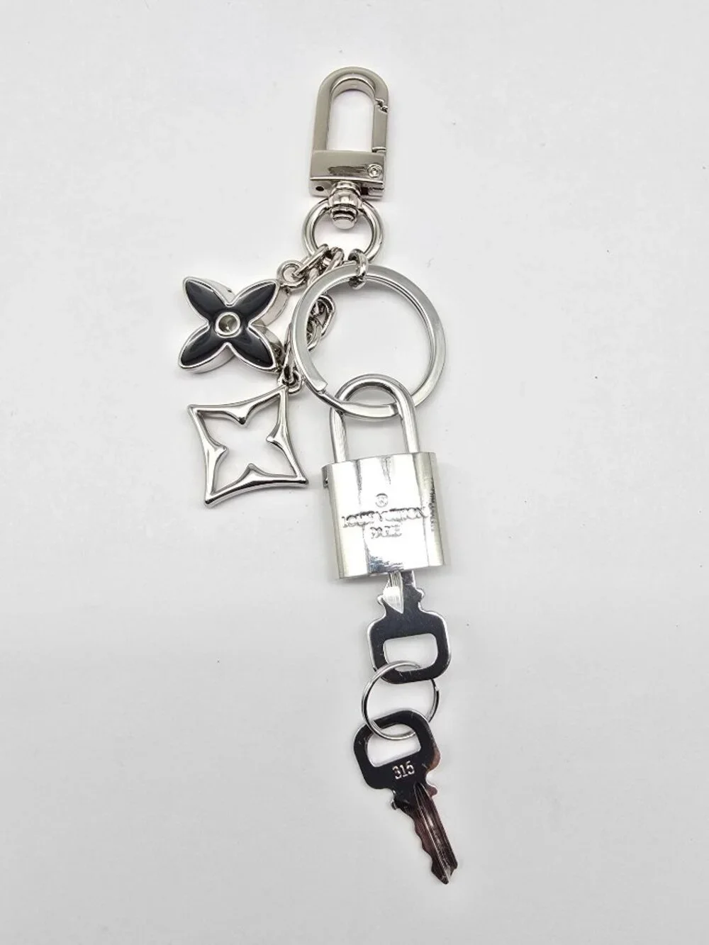 Authentic Louis Vuitton Silver Padlock 🔒 Key Set w/ Unbranded Clover Bag Charm